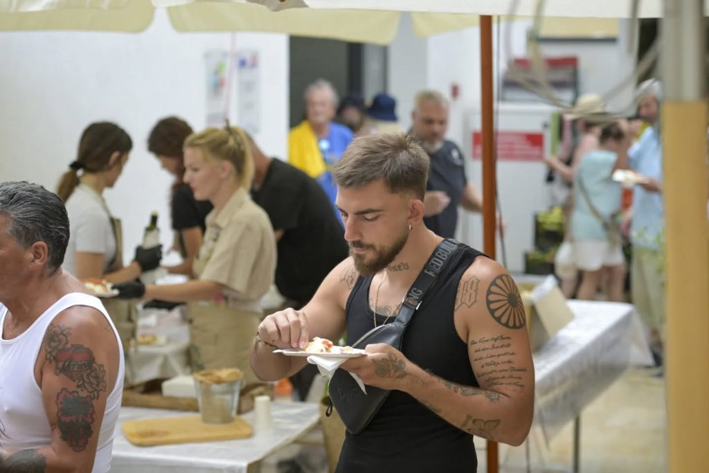 Foto Usluga Poreč - Gušti merkata na tržnici 17. srpnja 2026.
