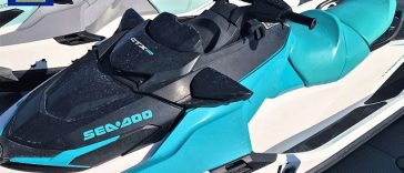 jet ski