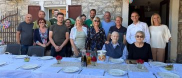 Anton Toni Pauletich iz Varvari proslavio je 100. rođendan s obitelji i susjedima.