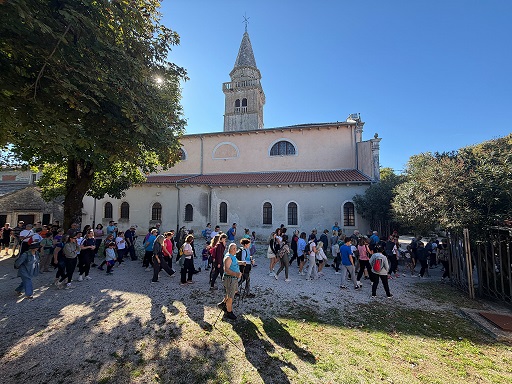 Hodanje na SVjetski dan turizma - Foto TZ Žminj