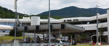 tunel učka ne diraj fotku nikada