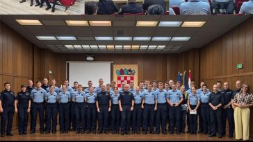 policajci vježbenici policija mup policijska urpava istarska